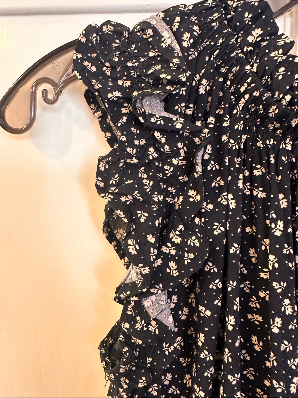 Black ditzy print Ruffle Dress size S Gibson look brand - Picture 4 of 6